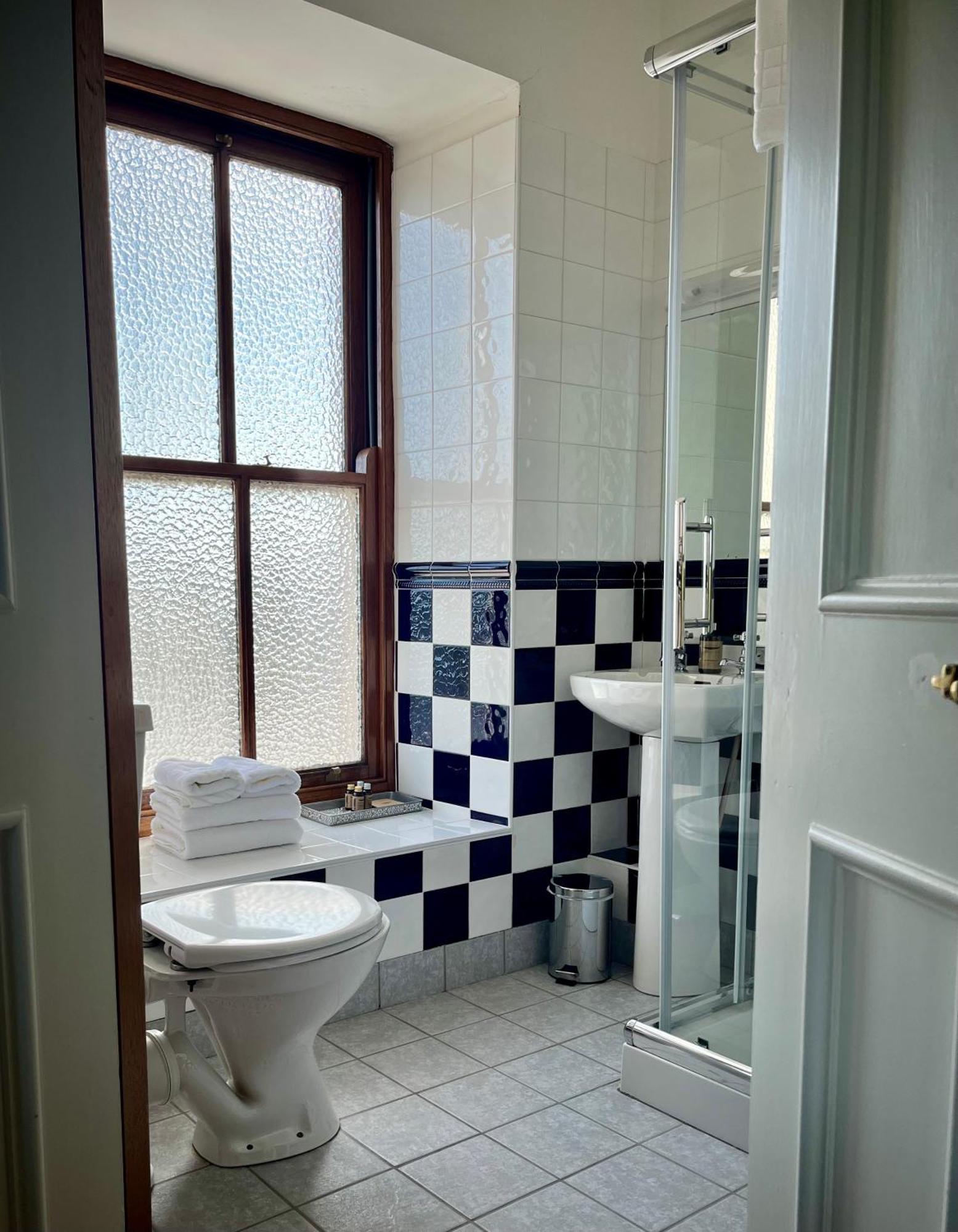 ליסדונורנה Wild Honey Inn מראה חיצוני תמונה